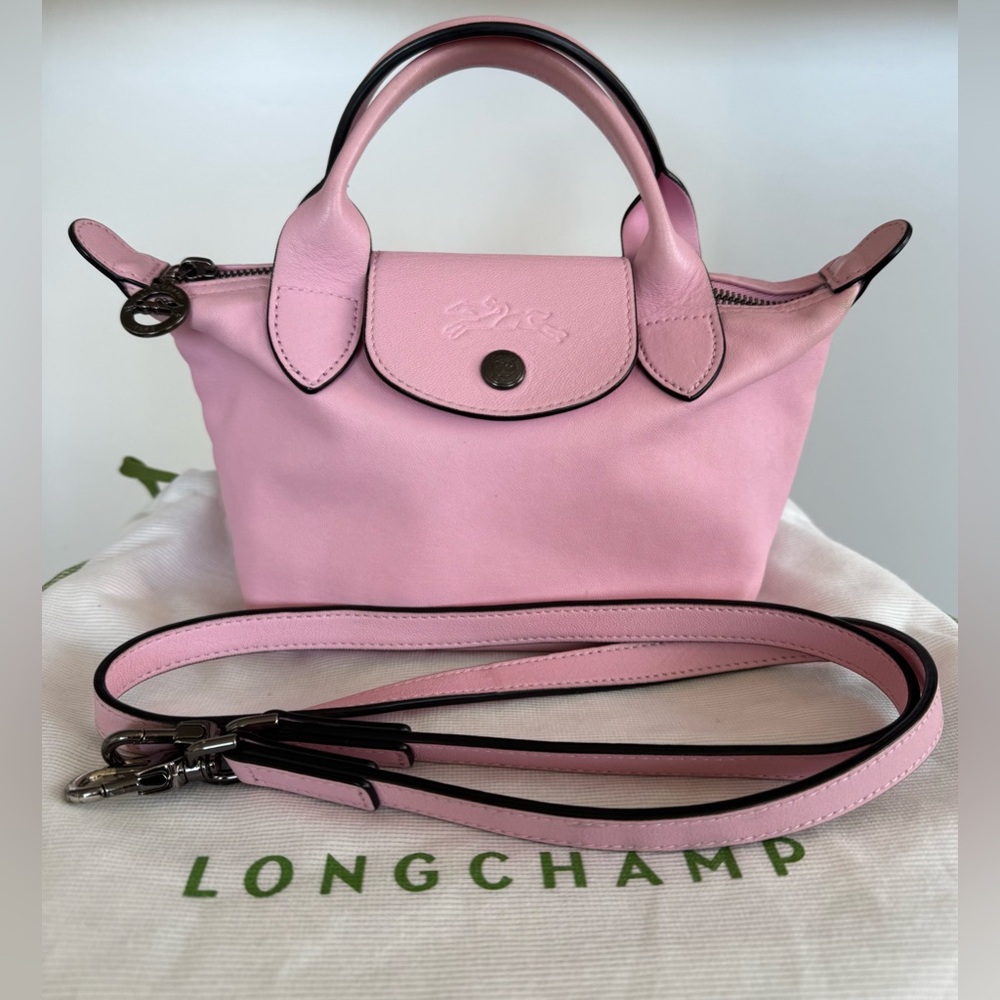 Longchamp Le Pilage Xtra XS Leather Handbag in Soft Pink
